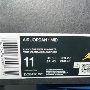 Air Jordan 1 Mid Sneakers - Lucky Green and Black 🍀✅🤑